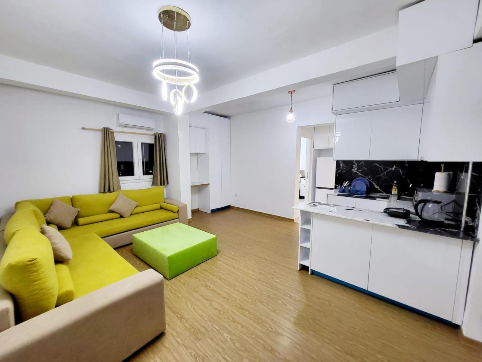 Superior One-Bedroom Apartment,1609872724:JPEG